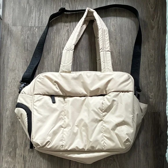 NEW WITH TAGS- Calpak Luka Duffel Oatmeal - Picture 2 of 5